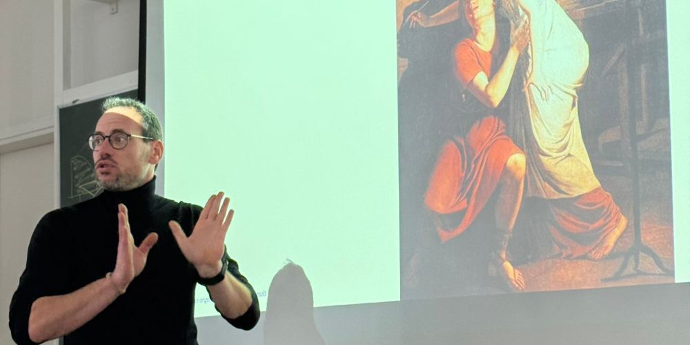 WhatsApp Image 2025-12-15 at 15.22.42